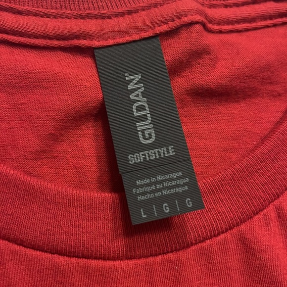 NWOT Iowa State Cyclone Wrestling Short-Sleeve T-Shirt in Red - Picture 3 of 5